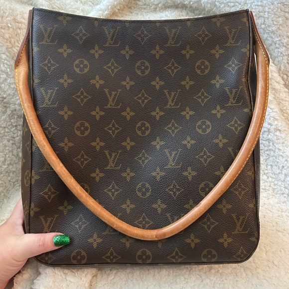 Louis Vuitton Looping Monogram GM - Picture 3 of 14